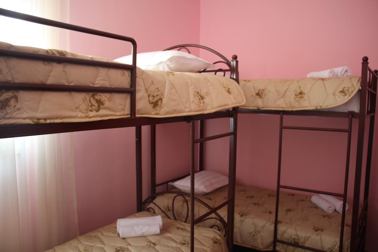 Dream Hostel Шымкент Экстерьер фото